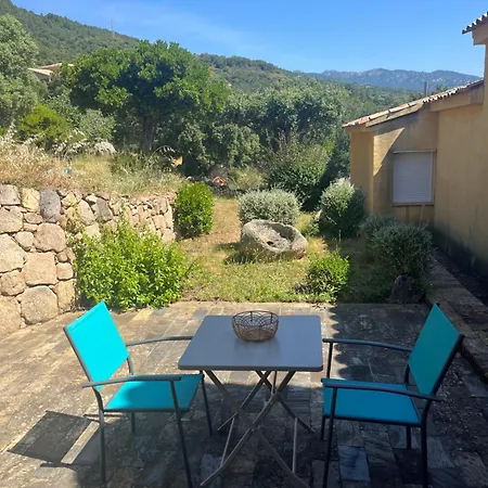 Feriehus T2 Dans Avec Piscine Porto-Vecchio (Corsica)