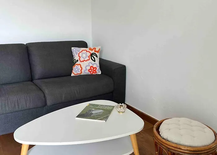 Holiday home T2 Dans Avec Piscine