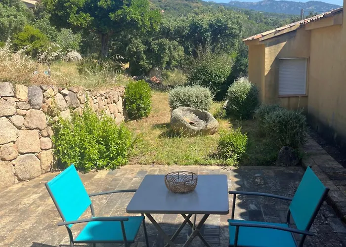 Сasa de vacaciones T2 Dans Avec Piscine Porto Vecchio