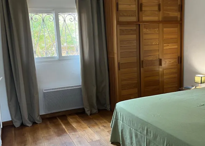 T2 Dans Avec Piscine *